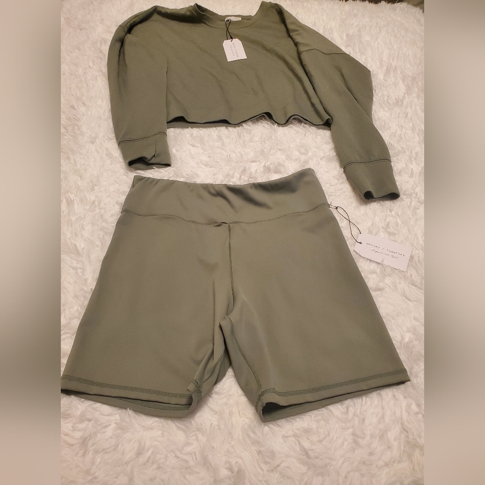Olive green workout set nwt